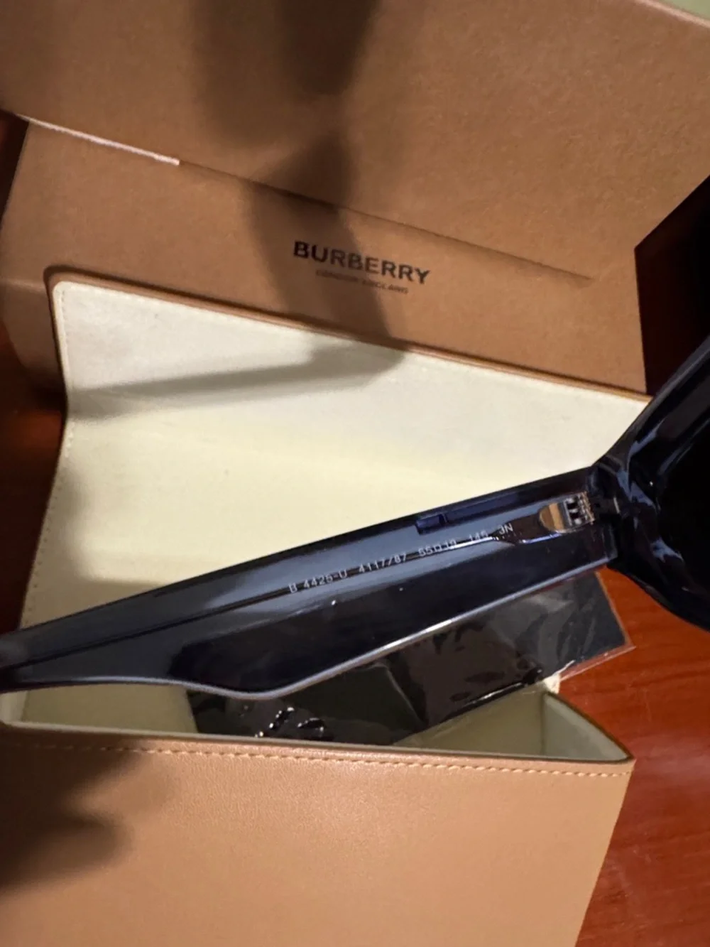 Burberry cat eye